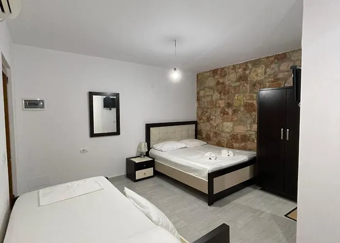 Grand Seaview Apartments