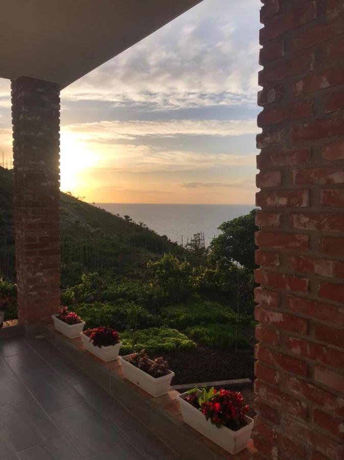 Grand Seaview Апартаменти Ксаміл
